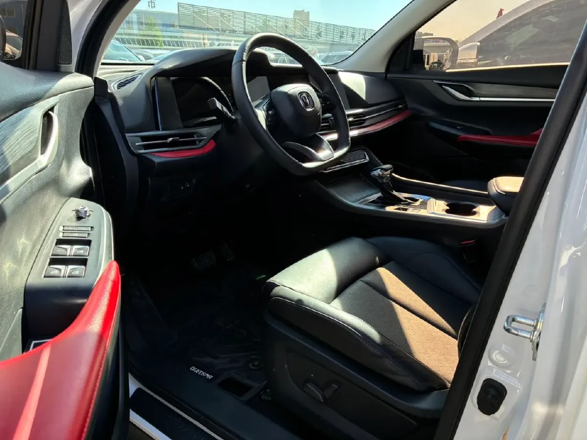 2021 ChangAn CS55 Plus 1.5T 180HP L4 7DCT,autocango,china used car exporter,china ev exporter,chinese used car exporter,chinese used ev exporter