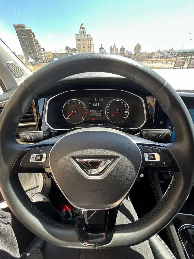 2022 Jetta VS5 1.4T 150HP L4 6AT,autocango,china used car exporter,china ev exporter,chinese used car exporter,chinese used ev exporter
