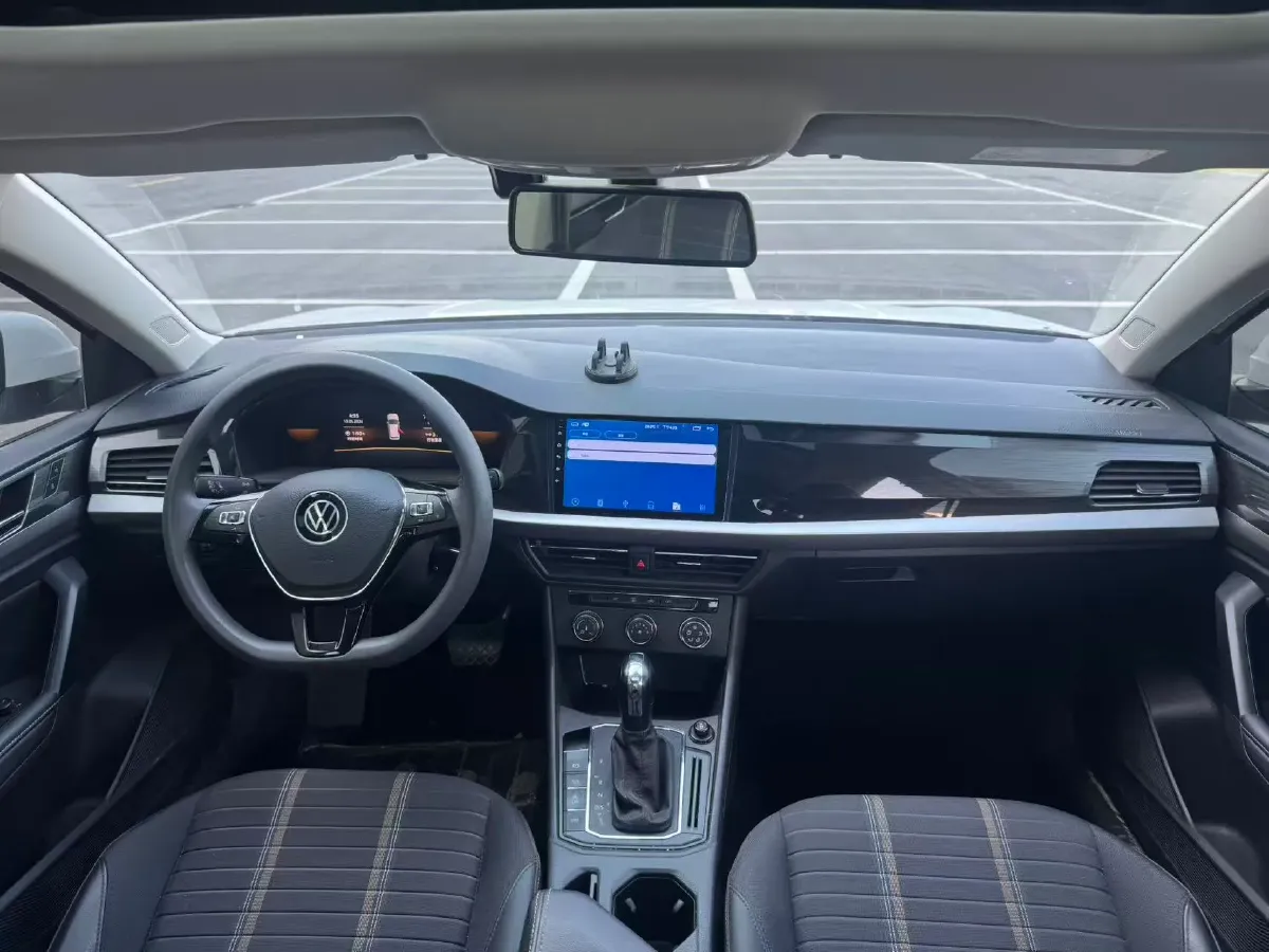 2021 Volkswagen Lavida 1.4T 150HP L4 7DCT,autocango,china used car exporter,china ev exporter,chinese used car exporter,chinese used ev exporter