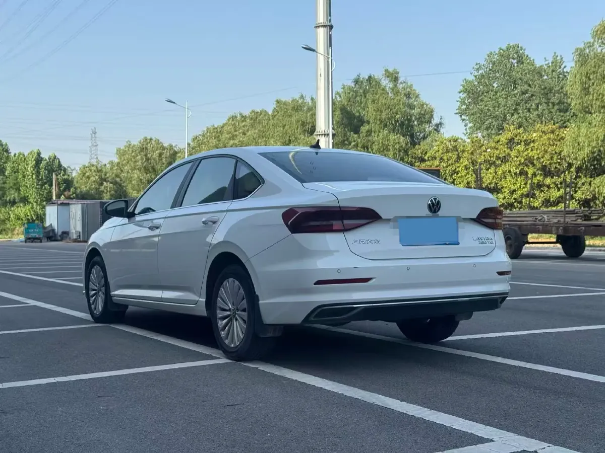 2021 Volkswagen Lavida 1.4T 150HP L4 7DCT,autocango,china used car exporter,china ev exporter,chinese used car exporter,chinese used ev exporter