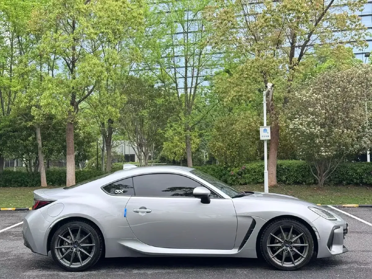 2022 Subaru BRZ 2.4L 234HP H4 6AT,autocango,china used car exporter,china ev exporter,chinese used car exporter,chinese used ev exporter