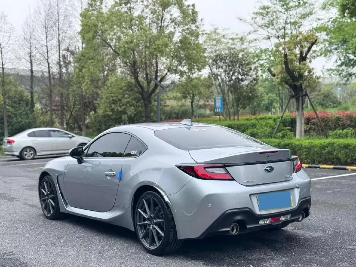 2022 Subaru BRZ 2.4L 234HP H4 6AT,autocango,china used car exporter,china ev exporter,chinese used car exporter,chinese used ev exporter