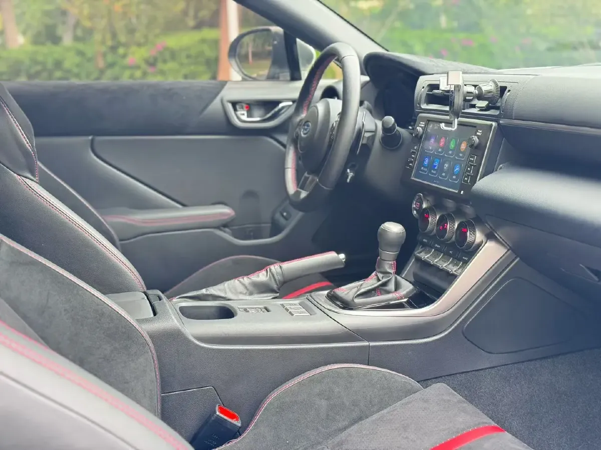 2022 Subaru BRZ 2.4L 234HP H4 6AT,autocango,china used car exporter,china ev exporter,chinese used car exporter,chinese used ev exporter