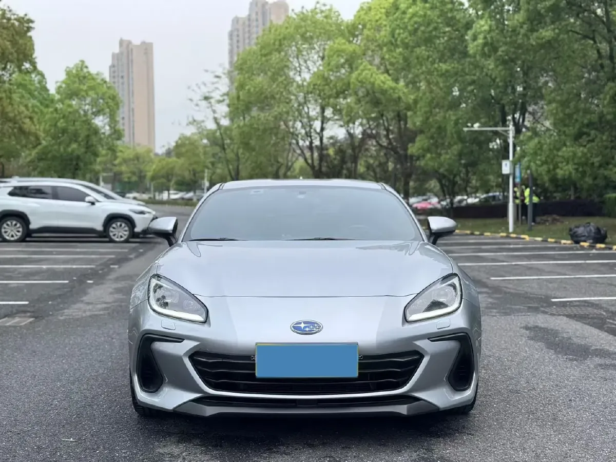 2022 Subaru BRZ 2.4L 234HP H4 6AT,autocango,china used car exporter,china ev exporter,chinese used car exporter,chinese used ev exporter