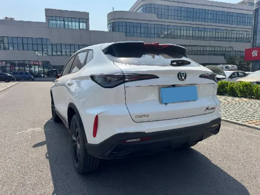 2024 ChangAn X5 PLUS 1.5T 188HP L4 7DCT,autocango,china used car exporter,china ev exporter,chinese used car exporter,chinese used ev exporter