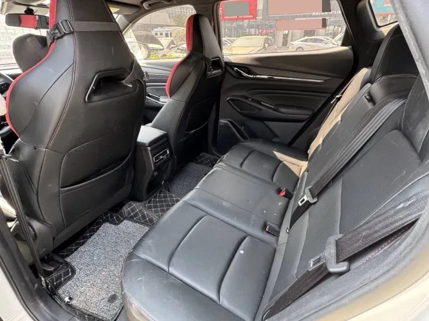 2024 ChangAn X5 PLUS 1.5T 188HP L4 7DCT,autocango,china used car exporter,china ev exporter,chinese used car exporter,chinese used ev exporter