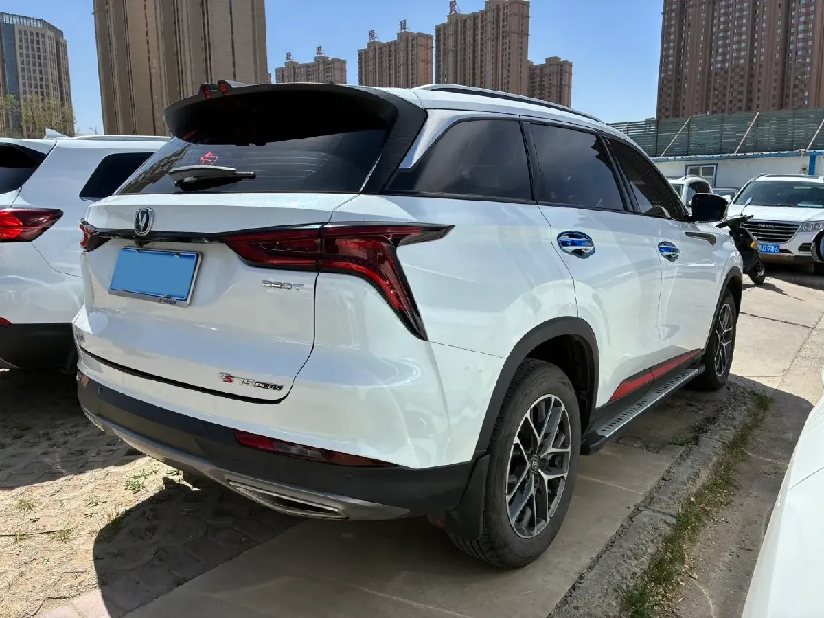 2022 ChangAn CS75 Plus 1.5T 178HP L4 6AT,autocango,china used car exporter,china ev exporter,chinese used car exporter,chinese used ev exporter