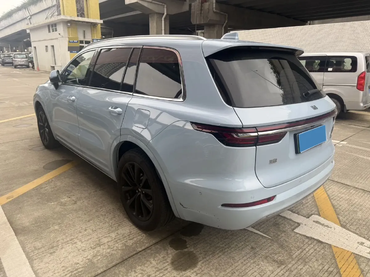 2021 Li ONE Range Extended 131HP REEV 40.5KWH,autocango,china used car exporter,china ev exporter,chinese used car exporter,chinese used ev exporter
