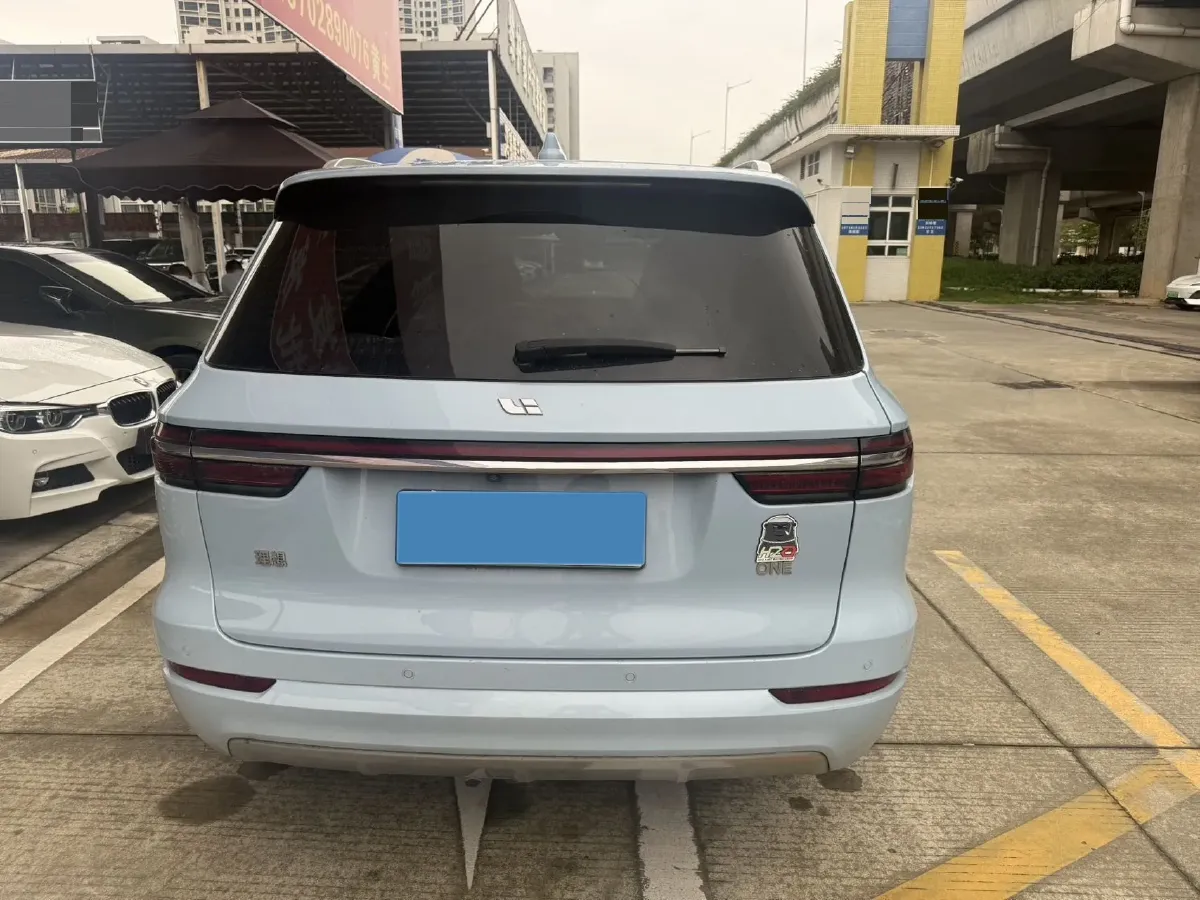 2021 Li ONE Range Extended 131HP REEV 40.5KWH,autocango,china used car exporter,china ev exporter,chinese used car exporter,chinese used ev exporter