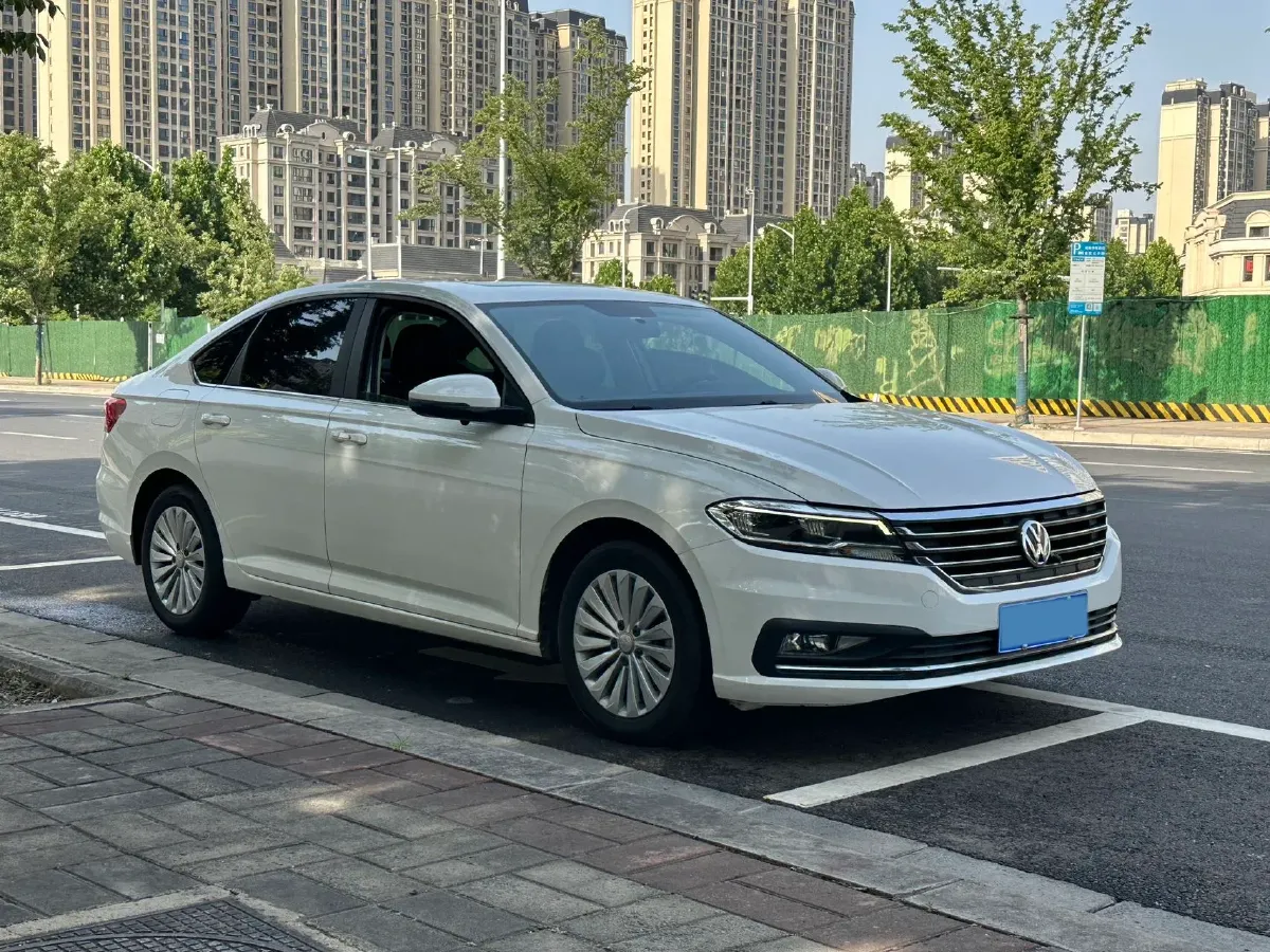 2018 Skoda Karoq 1.4T 150HP L4 7DCT,autocango,china used car exporter,china ev exporter,chinese used car exporter,chinese used ev exporter