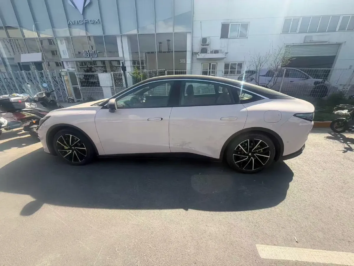 2025 ARCFOX αS5 BEV,autocango,china used car exporter,china ev exporter,chinese used car exporter,chinese used ev exporter