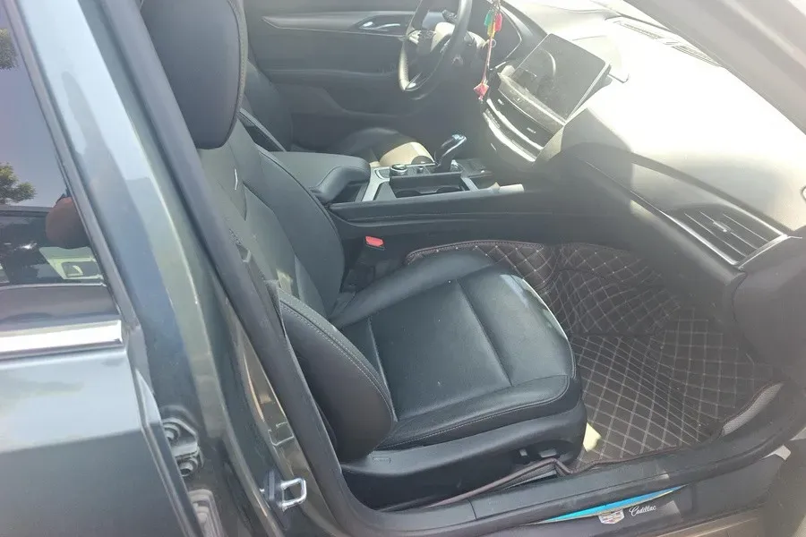 2022 Cadillac CT5 2.0T 237HP L4 10AT,autocango,china used car exporter,china ev exporter,chinese used car exporter,chinese used ev exporter