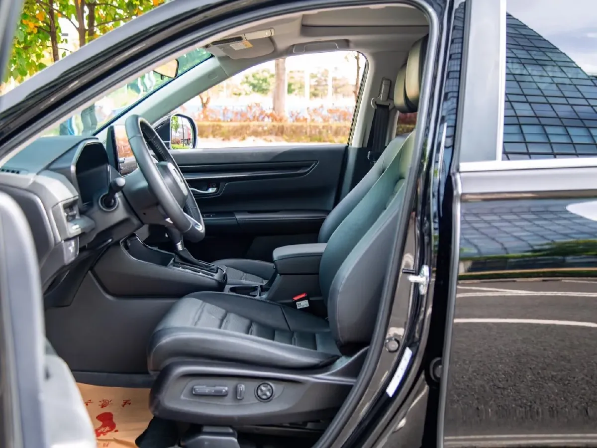 2023 Honda CR-V 1.5T 193HP L4 CVT,autocango,china used car exporter,china ev exporter,chinese used car exporter,chinese used ev exporter