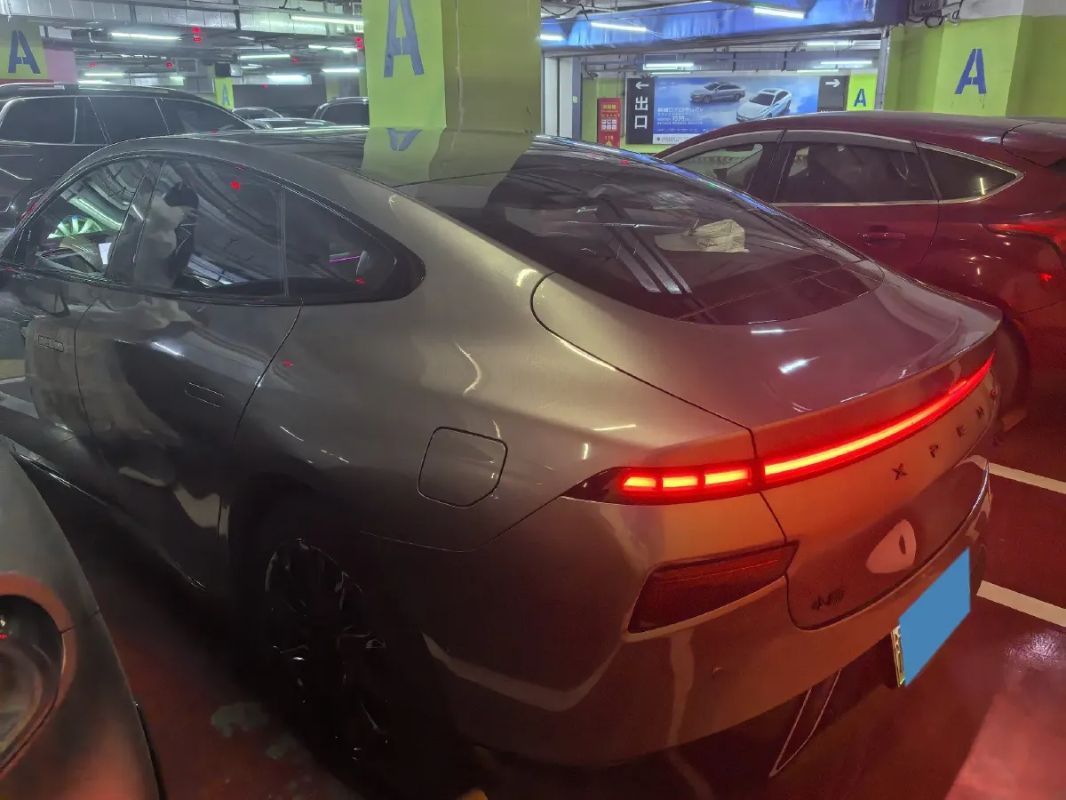 2021 Xpeng P7 BEV 83.1KWH,autocango,china used car exporter,china ev exporter,chinese used car exporter,chinese used ev exporter