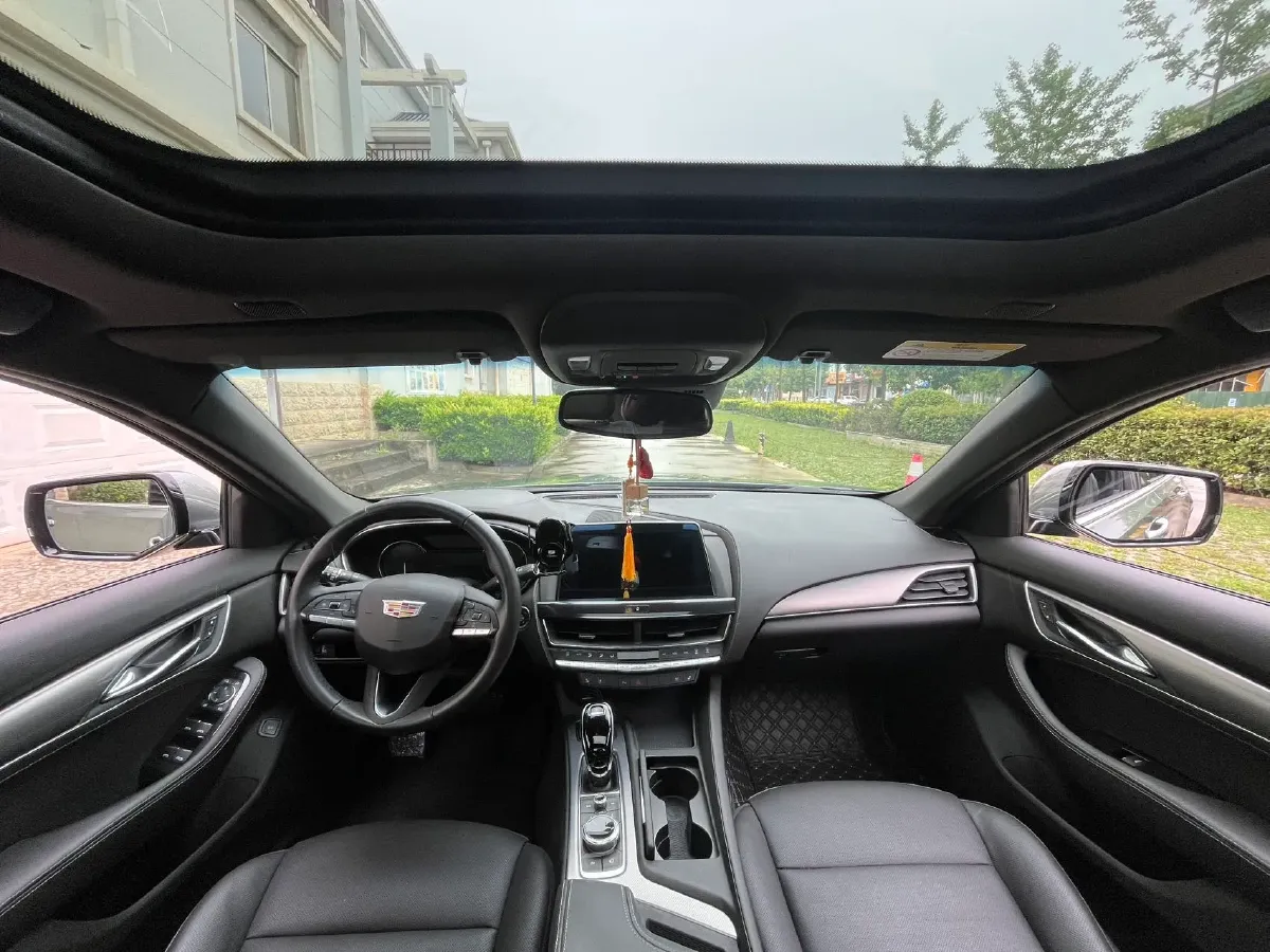 2022 Cadillac CT5 2.0T 237HP L4 10AT,autocango,china used car exporter,china ev exporter,chinese used car exporter,chinese used ev exporter