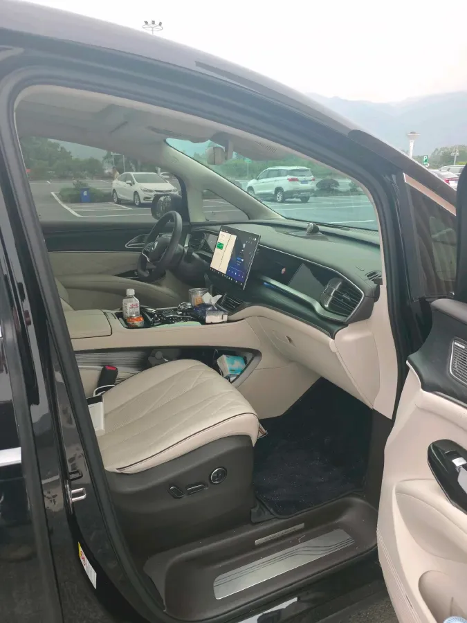 2024 Denza D9 1.5T 139HP L4 E-CVT PHEV 40KWH,autocango,china used car exporter,china ev exporter,chinese used car exporter,chinese used ev exporter