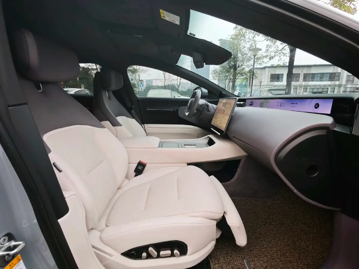 2023 Avatr 12 BEV 94.5KWH,autocango,china used car exporter,china ev exporter,chinese used car exporter,chinese used ev exporter