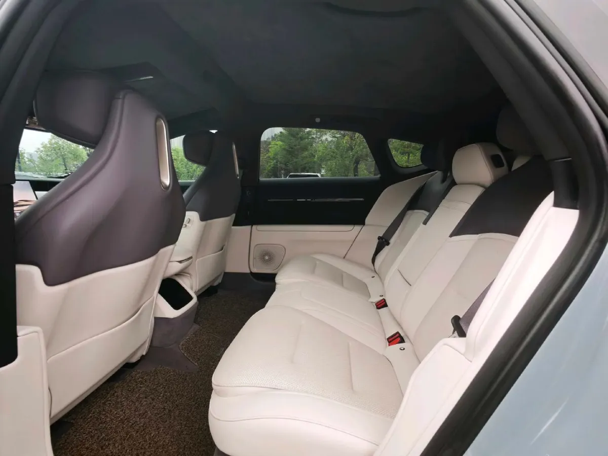 2023 Avatr 12 BEV 94.5KWH,autocango,china used car exporter,china ev exporter,chinese used car exporter,chinese used ev exporter