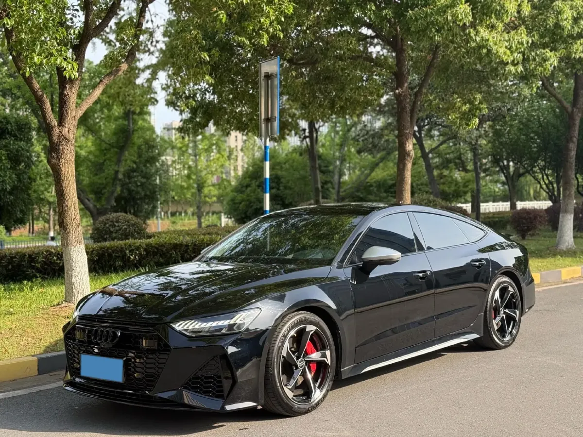2020 Audi A7 2.0T 245HP L4 7DCT,autocango,china used car exporter,china ev exporter,chinese used car exporter,chinese used ev exporter