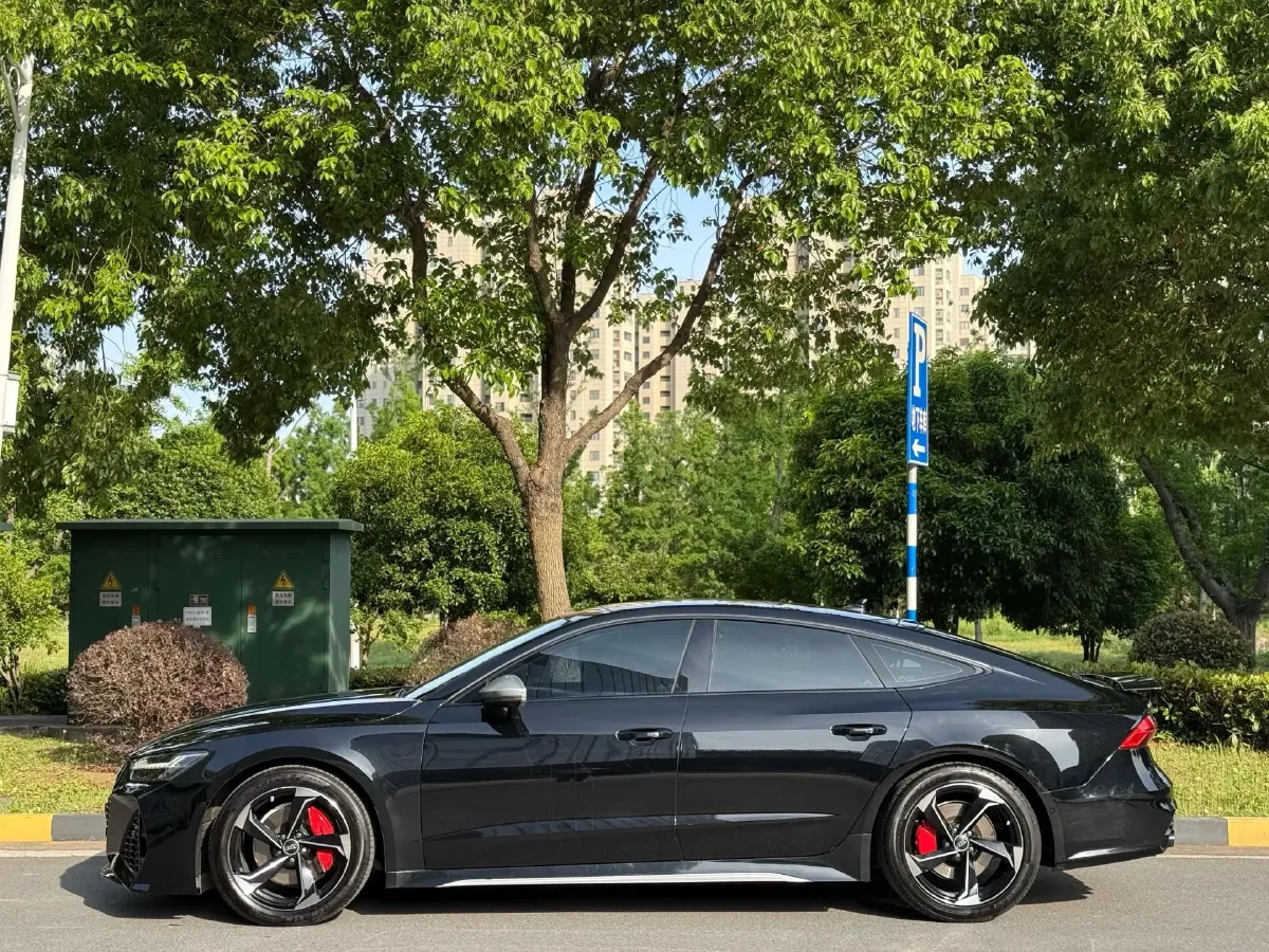 2020 Audi A7 2.0T 245HP L4 7DCT,autocango,china used car exporter,china ev exporter,chinese used car exporter,chinese used ev exporter