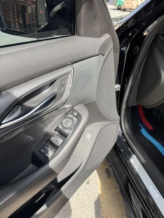 2024 Cadillac CT5 2.0T 237HP L4 10AT,autocango,china used car exporter,china ev exporter,chinese used car exporter,chinese used ev exporter