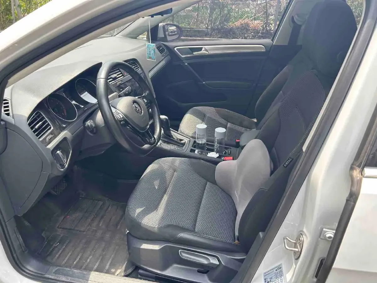 2020 Volkswagen Golf 1.4T 150HP L4 7DCT,autocango,china used car exporter,china ev exporter,chinese used car exporter,chinese used ev exporter
