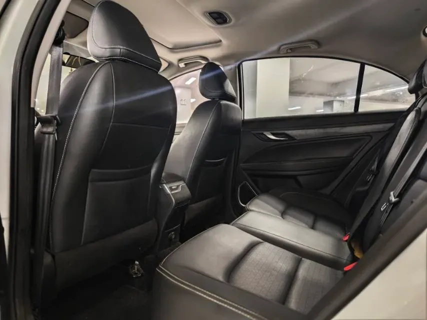2020 Geely Emgrand 1.5L 109HP L4 5MT,autocango,china used car exporter,china ev exporter,chinese used car exporter,chinese used ev exporter