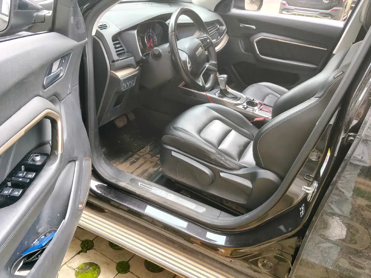2019 Haval H6 1.5T 169HP L4 7DCT,autocango,china used car exporter,china ev exporter,chinese used car exporter,chinese used ev exporter