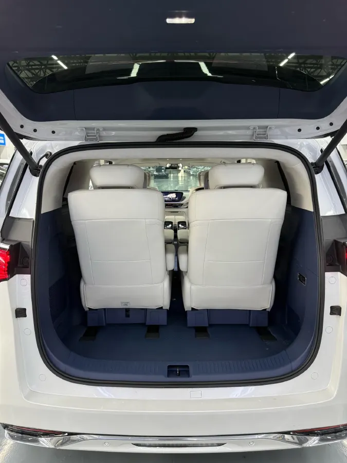 2023 Buick Century 2.0T 237HP L4 9AT,autocango,china used car exporter,china ev exporter,chinese used car exporter,chinese used ev exporter
