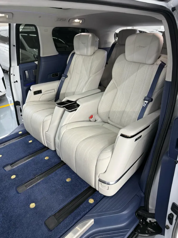 2023 Buick Century 2.0T 237HP L4 9AT,autocango,china used car exporter,china ev exporter,chinese used car exporter,chinese used ev exporter