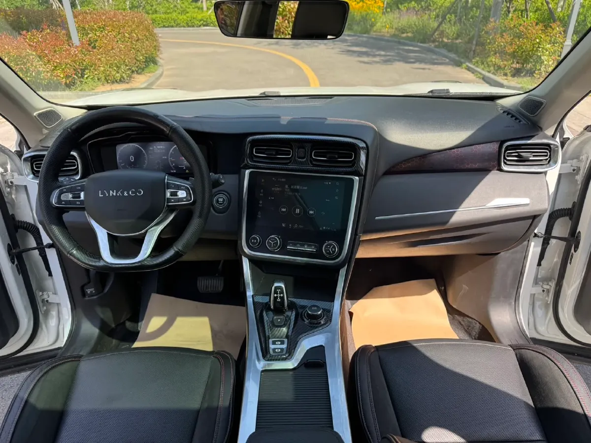 2017 Foton Sauvana 2.0T 218HP L4 6AT,autocango,china used car exporter,china ev exporter,chinese used car exporter,chinese used ev exporter
