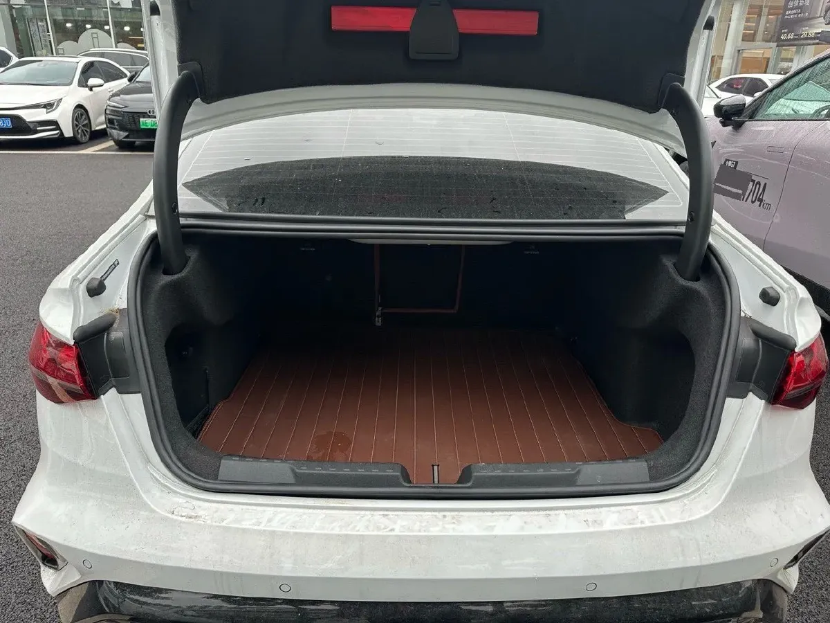 2025 Audi A3 1.5T 160HP L4 7DCT,autocango,china used car exporter,china ev exporter,chinese used car exporter,chinese used ev exporter