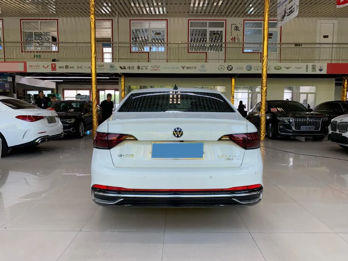 2023 Volkswagen Sagitar 1.4T 150HP L4 7DCT,autocango,china used car exporter,china ev exporter,chinese used car exporter,chinese used ev exporter