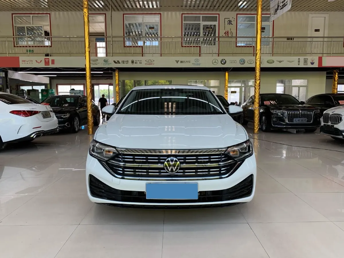 2023 Volkswagen Sagitar 1.4T 150HP L4 7DCT,autocango,china used car exporter,china ev exporter,chinese used car exporter,chinese used ev exporter