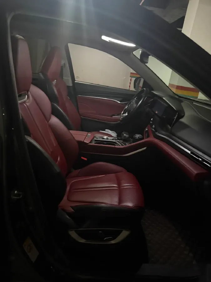 2020 ChangAn CS75 Plus 2.0T 233HP L4 8AT,autocango,china used car exporter,china ev exporter,chinese used car exporter,chinese used ev exporter