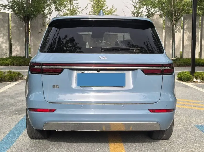 2021 Li ONE Range Extended 131HP REEV 40.5KWH,autocango,china used car exporter,china ev exporter,chinese used car exporter,chinese used ev exporter
