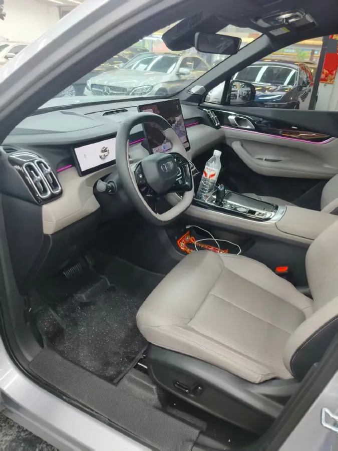 2025 Geely StarRay 1.5T 181HP L4 7DCT,autocango,china used car exporter,china ev exporter,chinese used car exporter,chinese used ev exporter