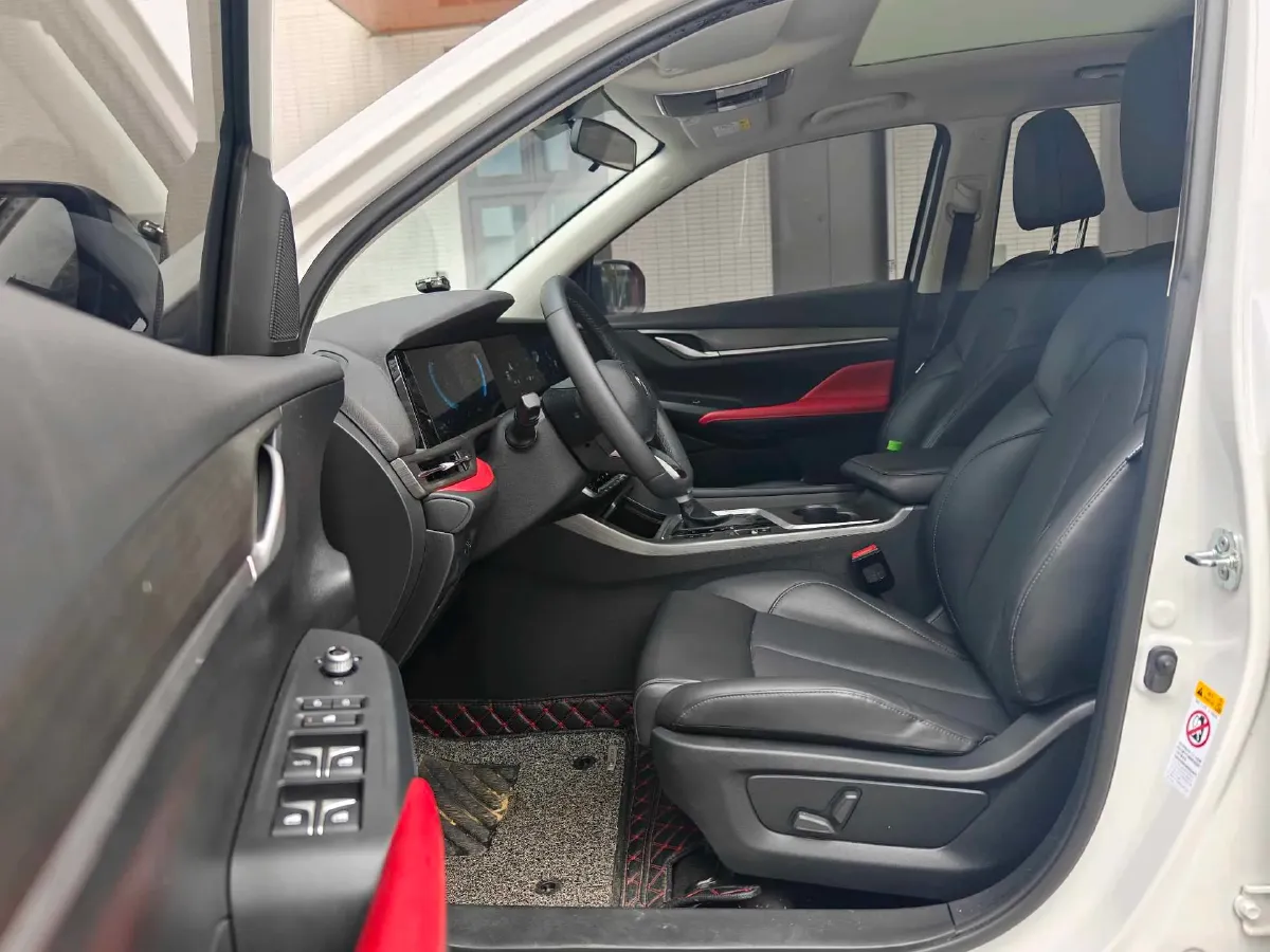 2021 ChangAn CS55 Plus 1.5T 180HP L4 7DCT,autocango,china used car exporter,china ev exporter,chinese used car exporter,chinese used ev exporter