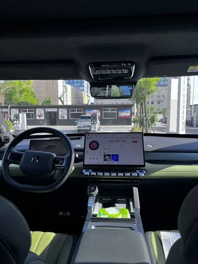 2025 BMW 3 Series 2.0T 245HP L4 8AT,autocango,china used car exporter,china ev exporter,chinese used car exporter,chinese used ev exporter