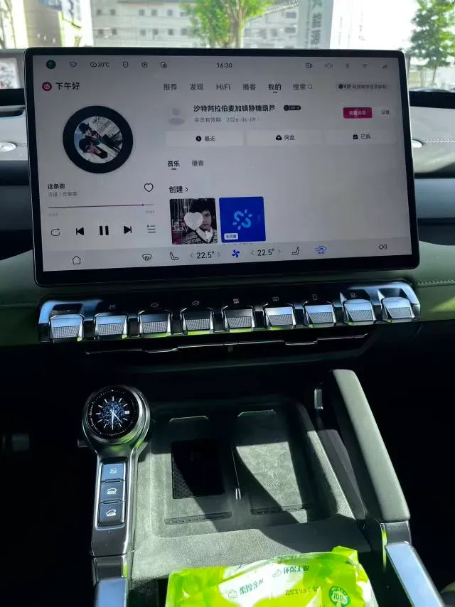 2025 BMW 3 Series 2.0T 245HP L4 8AT,autocango,china used car exporter,china ev exporter,chinese used car exporter,chinese used ev exporter