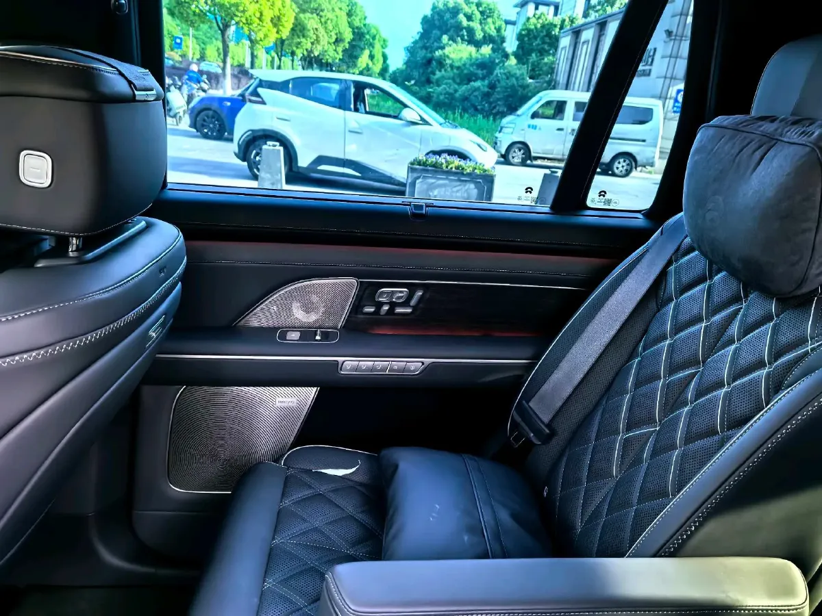 2026 NIO ES8 BEV,autocango,china used car exporter,china ev exporter,chinese used car exporter,chinese used ev exporter