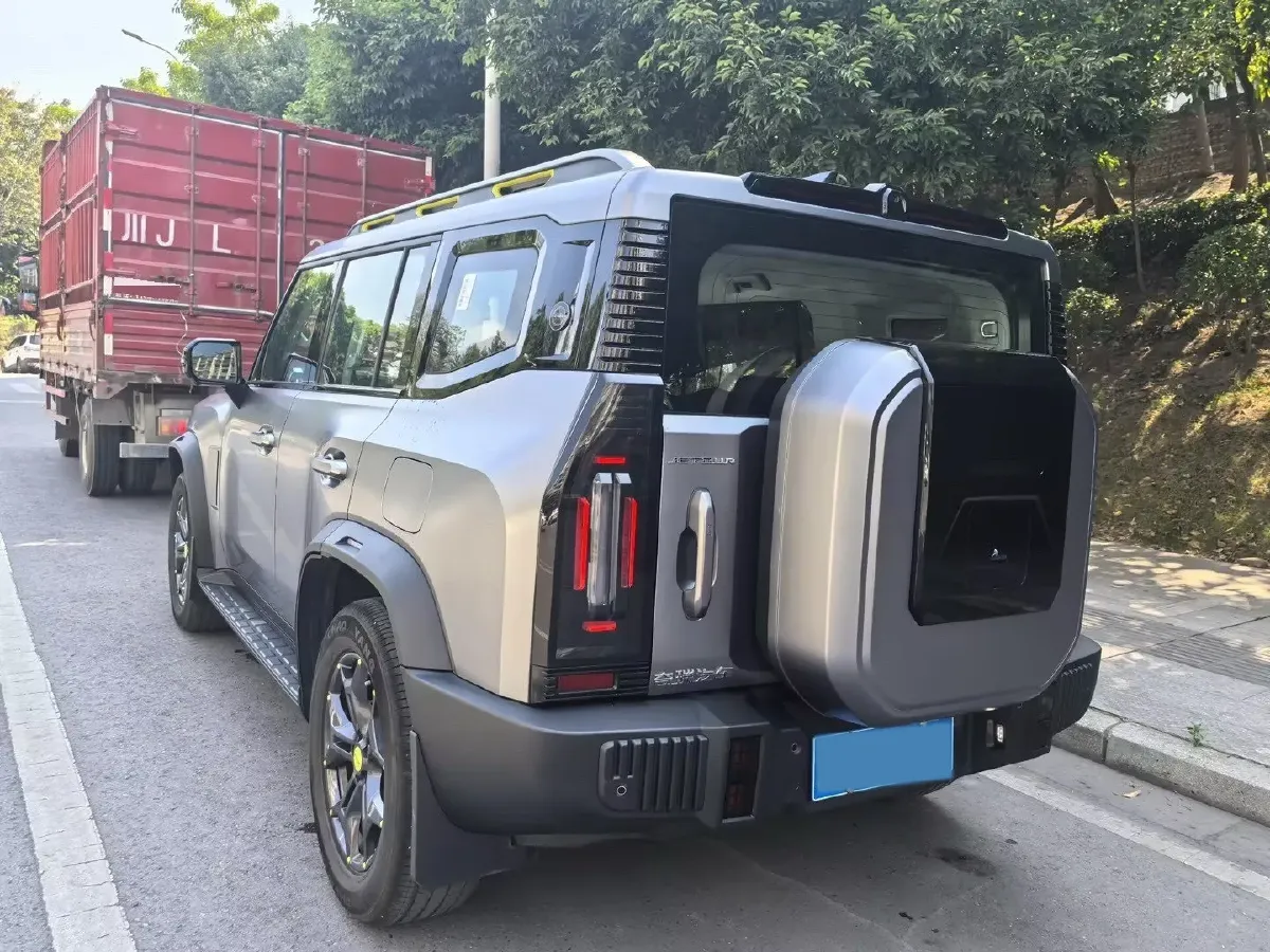 2017 Jaguar XFL 2.0T 200HP L4 8AT,autocango,china used car exporter,china ev exporter,chinese used car exporter,chinese used ev exporter