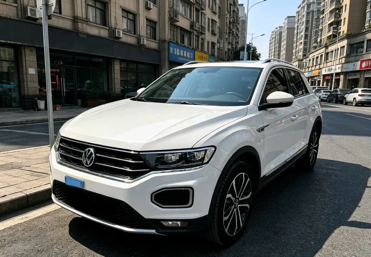2021 Volkswagen T-Roc 1.4T 150HP L4 7DCT,autocango,china used car exporter,china ev exporter,chinese used car exporter,chinese used ev exporter
