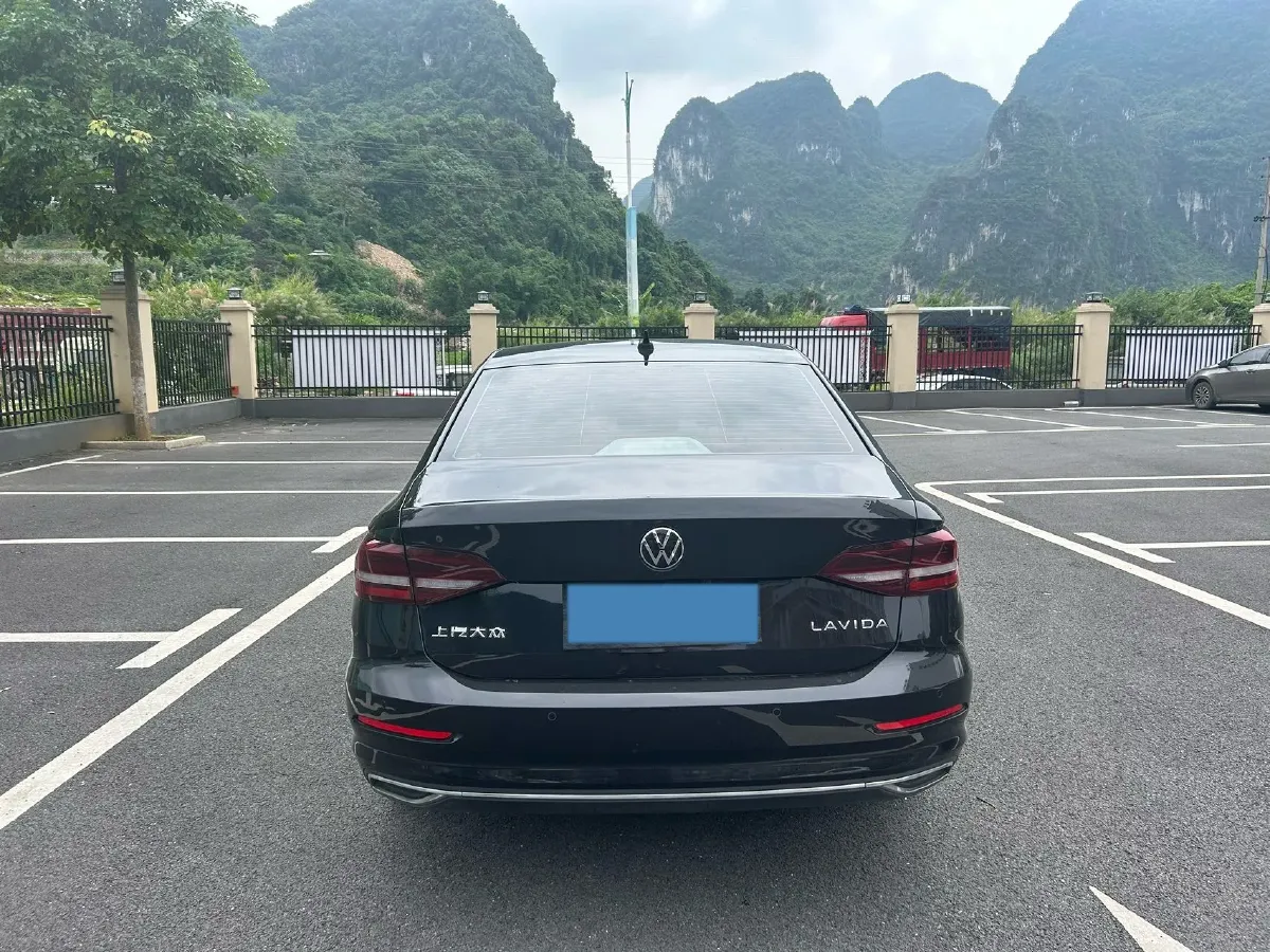 2021 Volkswagen Lavida 1.5L 113HP L4 6AT,autocango,china used car exporter,china ev exporter,chinese used car exporter,chinese used ev exporter