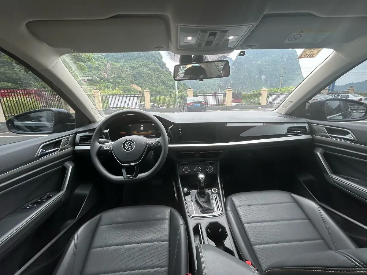 2021 Volkswagen Lavida 1.5L 113HP L4 6AT,autocango,china used car exporter,china ev exporter,chinese used car exporter,chinese used ev exporter