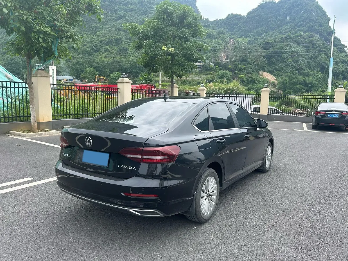 2021 Volkswagen Lavida 1.5L 113HP L4 6AT,autocango,china used car exporter,china ev exporter,chinese used car exporter,chinese used ev exporter