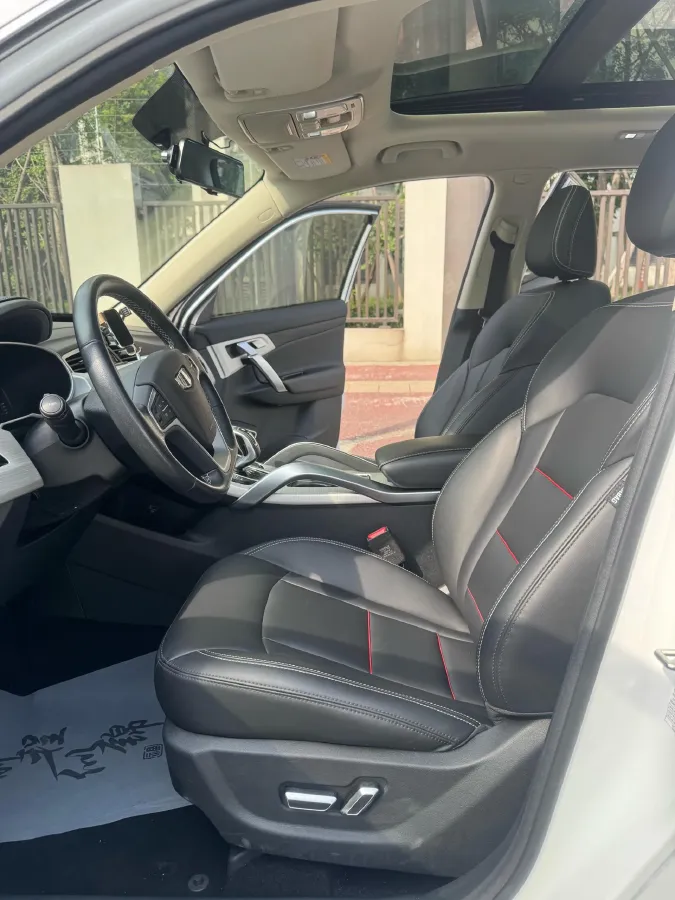 2020 Roewe i6 1.5T 169HP L4 7DCT,autocango,china used car exporter,china ev exporter,chinese used car exporter,chinese used ev exporter