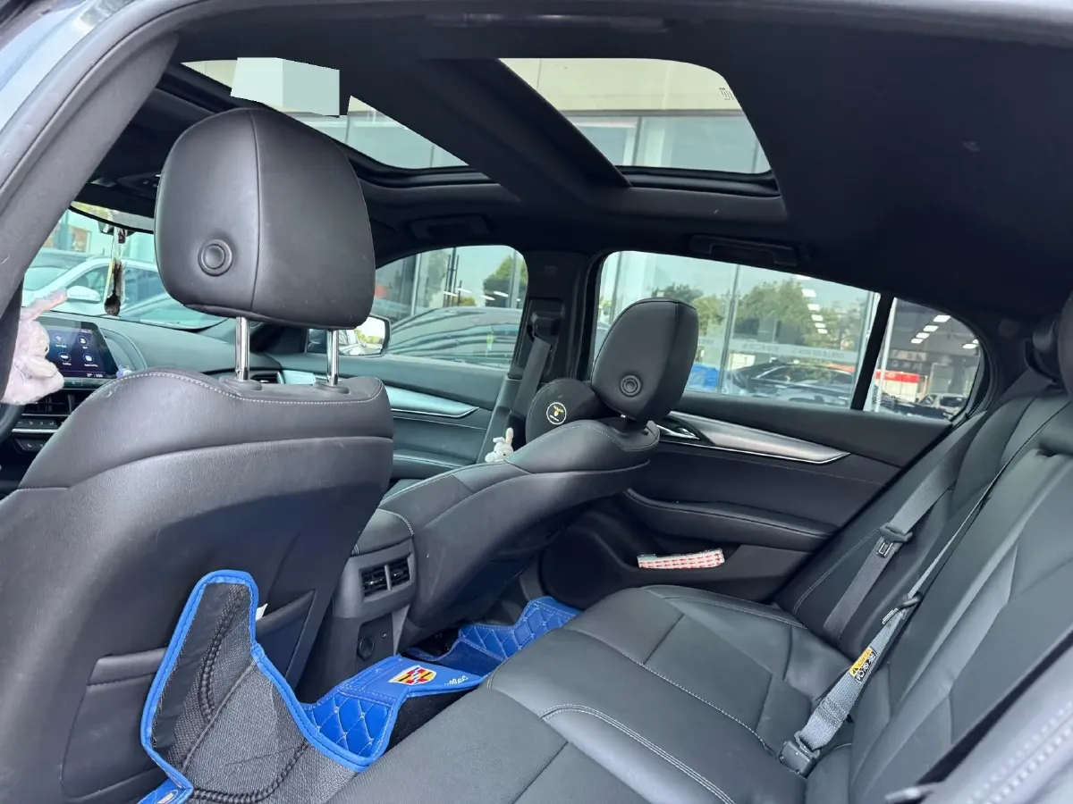 2022 Cadillac CT5 2.0T 237HP L4 10AT,autocango,china used car exporter,china ev exporter,chinese used car exporter,chinese used ev exporter