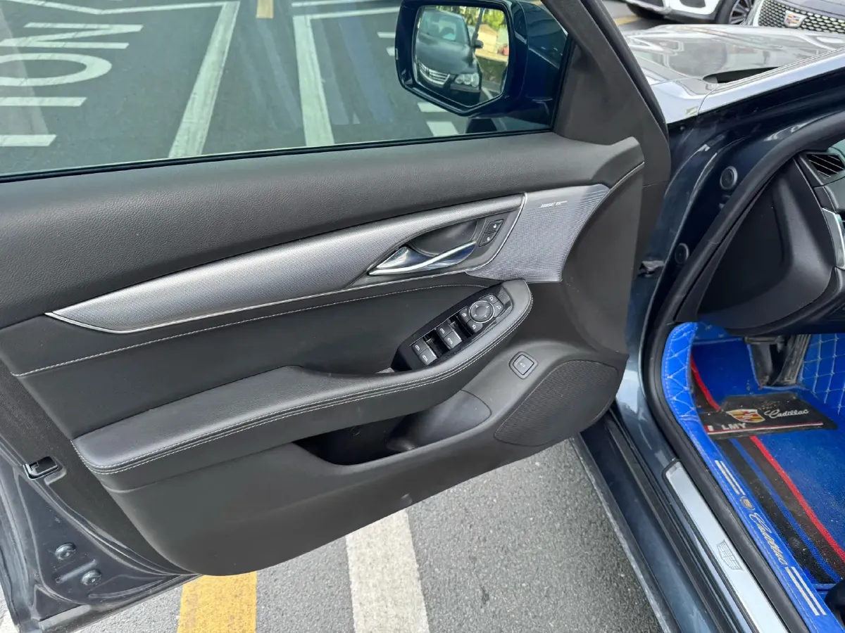 2022 Cadillac CT5 2.0T 237HP L4 10AT,autocango,china used car exporter,china ev exporter,chinese used car exporter,chinese used ev exporter