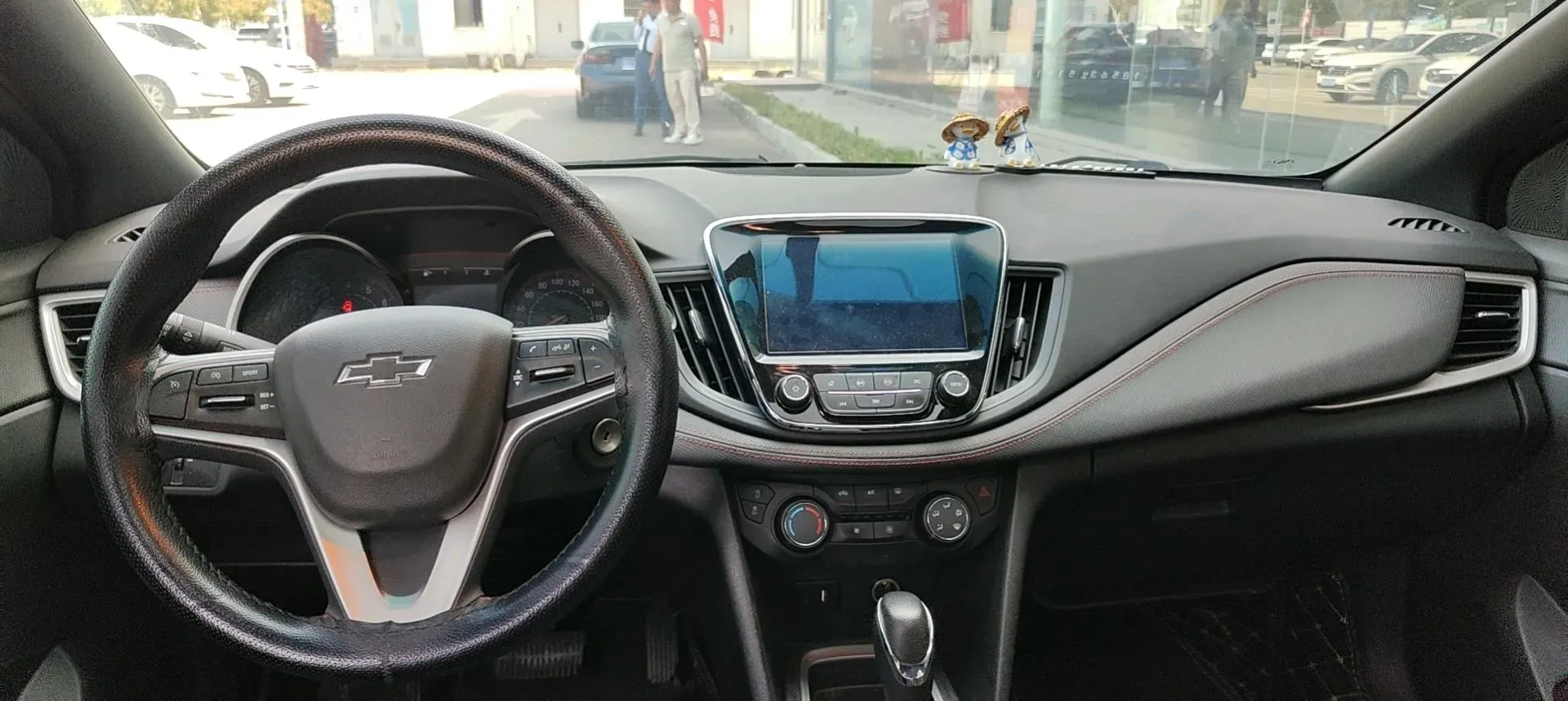 2020 Chevrolet Monza 1.3T 163HP L3 6AT,autocango,china used car exporter,china ev exporter,chinese used car exporter,chinese used ev exporter